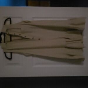 Elegant Beige Sleeveless Dress Linen Great for Summer Outings NwT SIZE 4